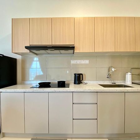 Tr Residence Near Titiwangsa Lrt By Iconique Kuala Lumpur Luaran gambar