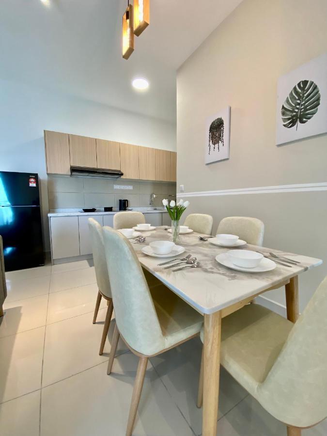 Tr Residence Near Titiwangsa Lrt By Iconique Kuala Lumpur Luaran gambar